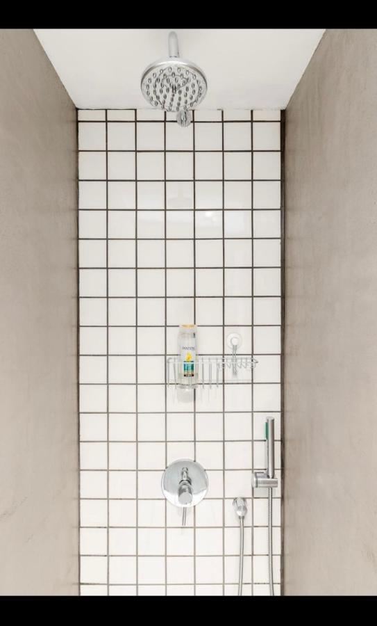 Loft With Private Parking Apartment เอเธนส์ ภายนอก รูปภาพ